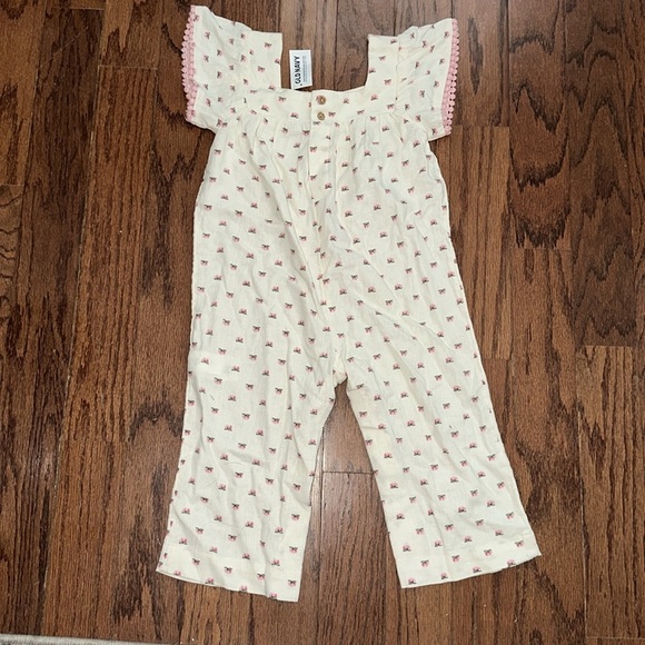Old Navy 2T flower romper NWT - Picture 2 of 6